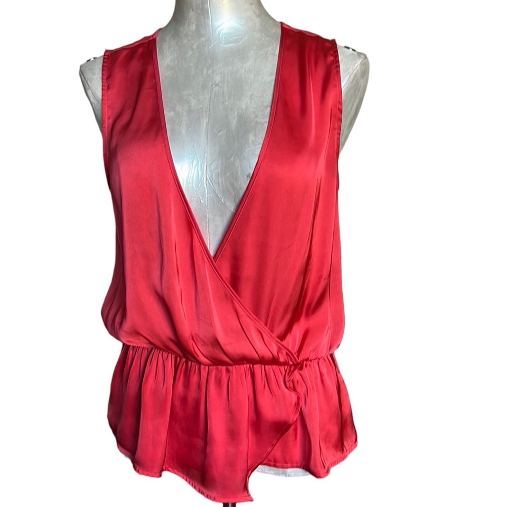 Halogen Womens Faux Wrap peplum top sleeveless color coral size Medium